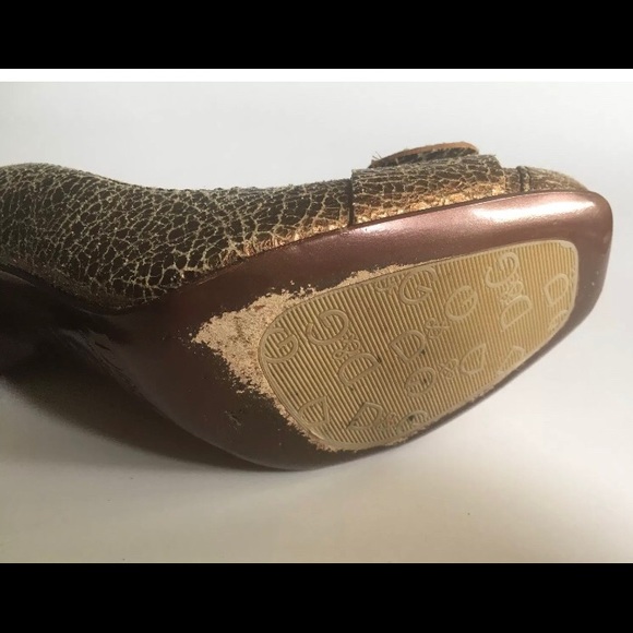 D&G women’s size 37, US 7 Metallic heels - Picture 4 of 8